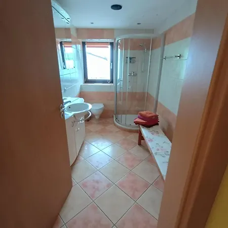 Apartamento Hainich-ferienwohnung *